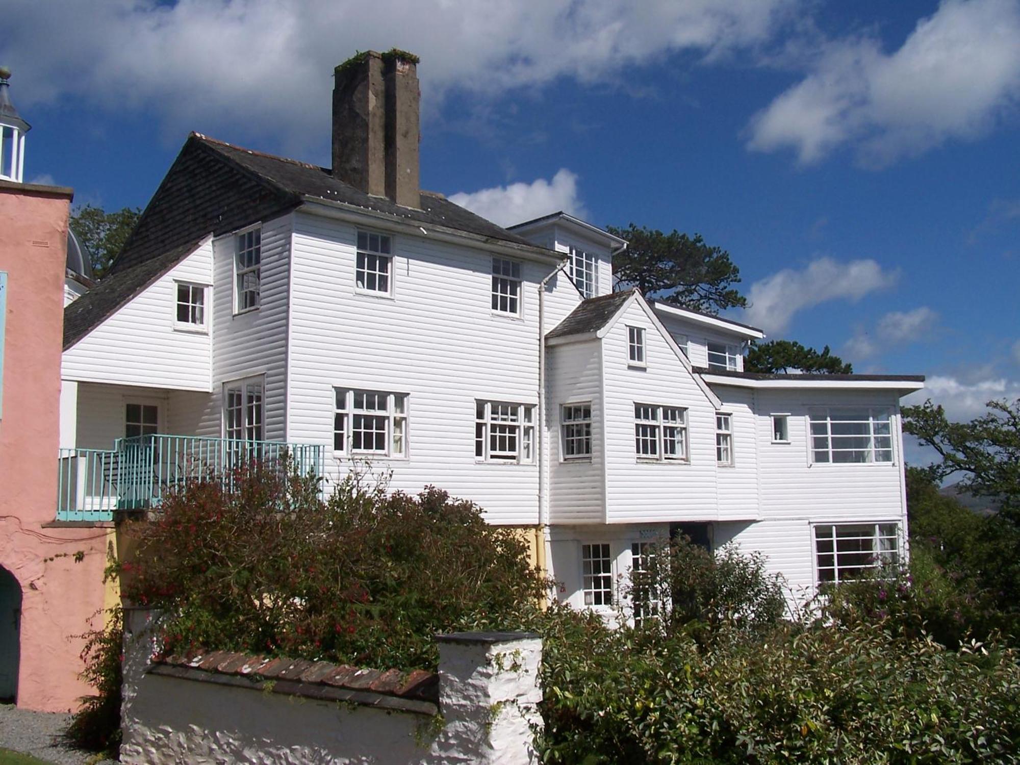 Portmeirion Village & Castell Deudraeth Porthmadog Eksteriør billede